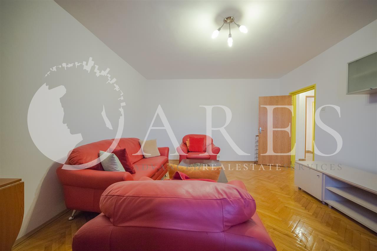 Vanzare Apartament 3 Camere Nerva Traian