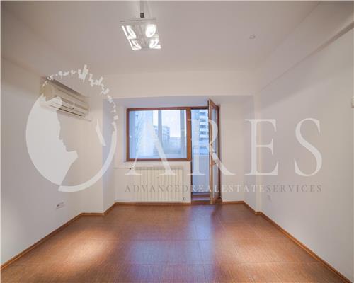 Inchiriere Apartament 3 Camere Unirii Nemobilat Rezidential