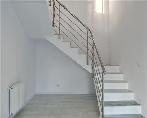 BERCENICENTRAL,VILA INDIVIDUALA ,5 CAMERE, 3 BAI ,TEREN 402 MP ,LA CHEIE!