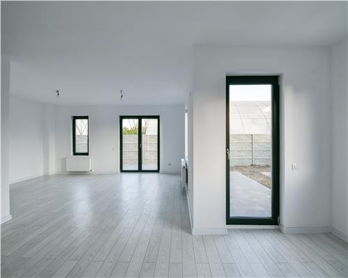 BERCENICENTRAL,VILA INDIVIDUALA ,5 CAMERE, 3 BAI ,TEREN 402 MP ,LA CHEIE!