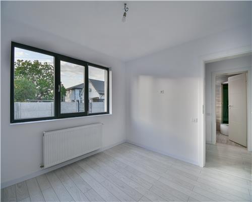 BERCENICENTRAL,VILA INDIVIDUALA ,5 CAMERE, 3 BAI ,TEREN 402 MP ,LA CHEIE!