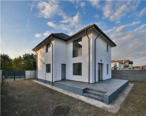 BERCENICENTRAL,VILA INDIVIDUALA ,5 CAMERE, 3 BAI ,TEREN 402 MP ,LA CHEIE!