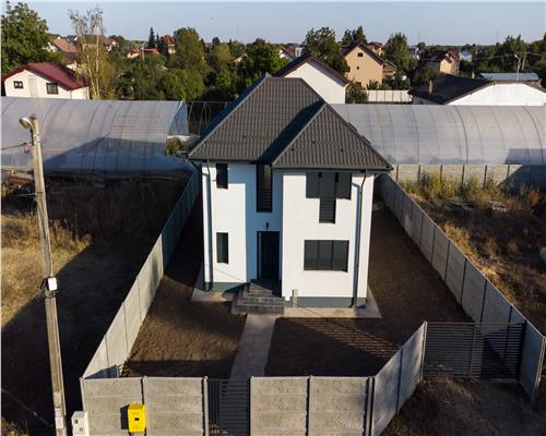 BERCENICENTRAL,VILA INDIVIDUALA ,5 CAMERE, 3 BAI ,TEREN 402 MP ,LA CHEIE!