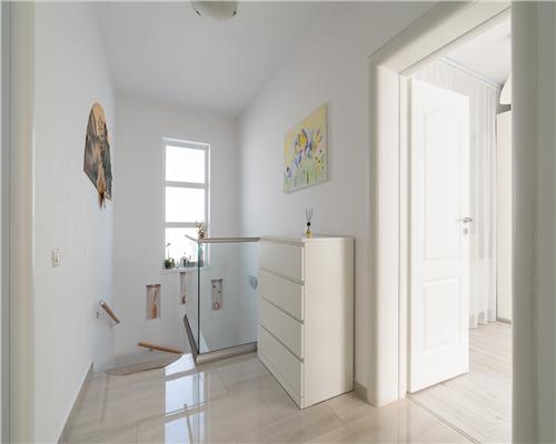 POPESTI LEORDENI,VILA INDIVIDUALA LIPITA INSIRUITA,4 CAMERE,112 MP,TEREN 159 MP
