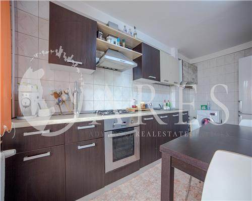 Vanzare Apartament 4 Camere Decebal