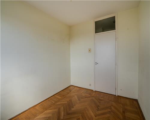 BABA NOVACDRISTOR,APARTAMENT,3 CAMERE,70 MP,ETAJ 9,INVESTITIE
