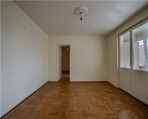 BABA NOVACDRISTOR,APARTAMENT,3 CAMERE,70 MP,ETAJ 9,INVESTITIE