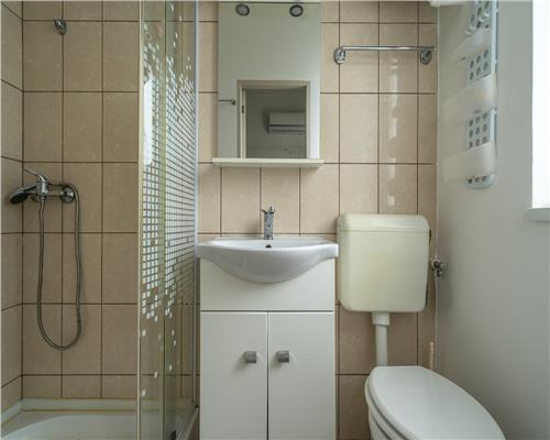 MUNCII BASARABIA,GARSONIERA,20 MP,ETAJ 3,BLOC 1970,INVESTITIE