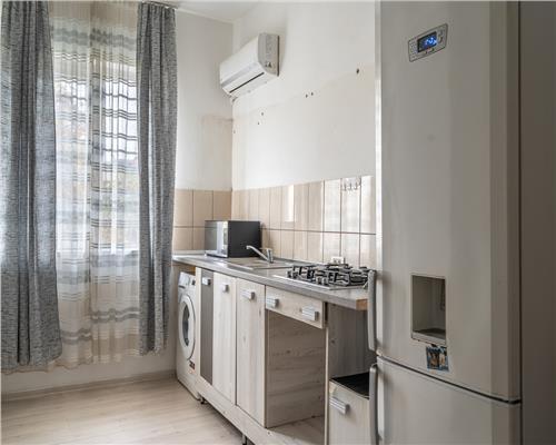 MUNCII BASARABIA,GARSONIERA,20 MP,ETAJ 3,BLOC 1970,INVESTITIE