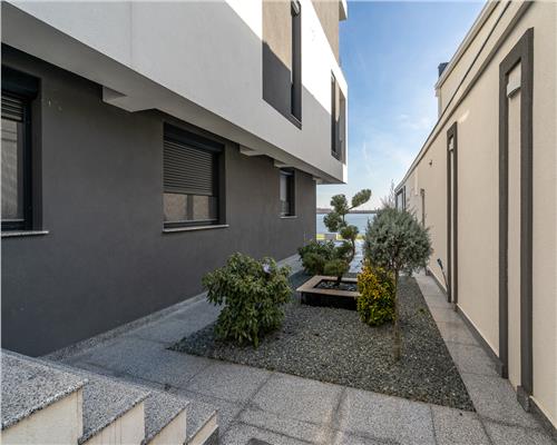 CERNICA,VILA INDIVIDUALA LIPITA,5 CAMERE,453 MP,TEREN 587 MP,PISCINA,DESCHIDERE LAC