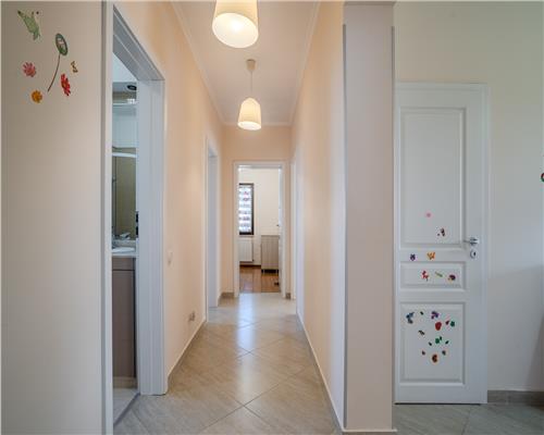 DOMNESTI,VILA INDIVIDUALA,4 CAMERE,258 MP,TEREN 700 MP,AN 2017