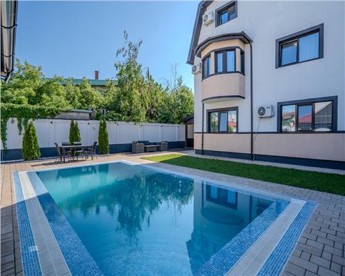 PIPERA  EROU IANCU NICOLAE,VILA ,9 CAMERE,504 MP MP,TEREN 800 MP,PISCINA