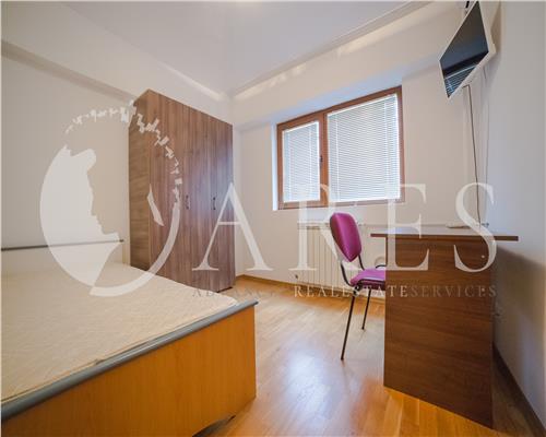 Inchiriere Apartament 4 Camere Romana