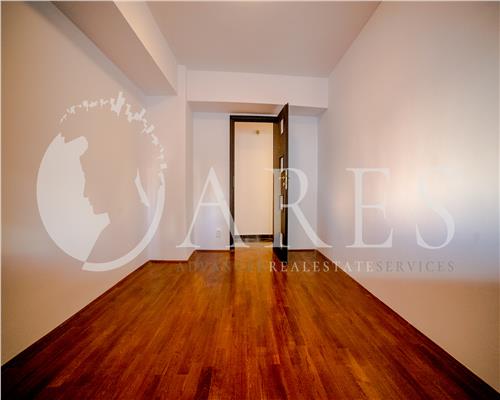 Apartament 3 Camere 106 MP Etaj 1 Nemobilat Renovat  Iancului