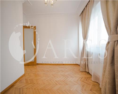 Apartament 3 Camere 75 MP Nemobilat Unirii Ultracentral