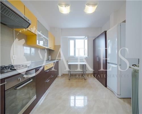 Apartament 3 Camere 75 MP Nemobilat Unirii Ultracentral