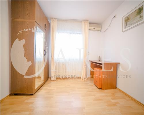 Apartament 3 Camere 85 MP Decomandat Vitan Mall