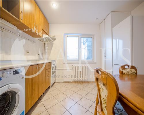 Apartament 3 Camere 85 MP Decomandat Vitan Mall