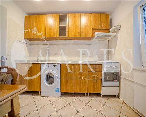 Apartament 3 Camere 85 MP Decomandat Vitan Mall