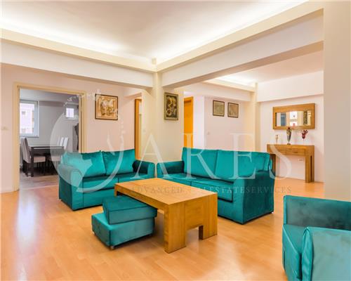 Apartament 3 Camere 104 MP Mobilat Vedere Panoramica Unirii